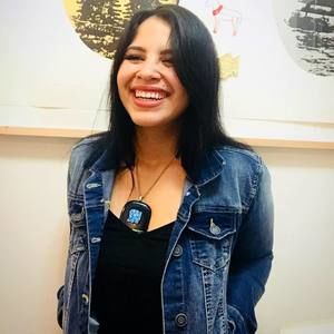 Meet your Posher, Karina